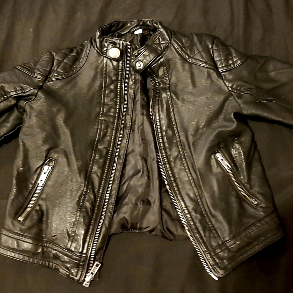 Boys size 5 Arizona leather jacket